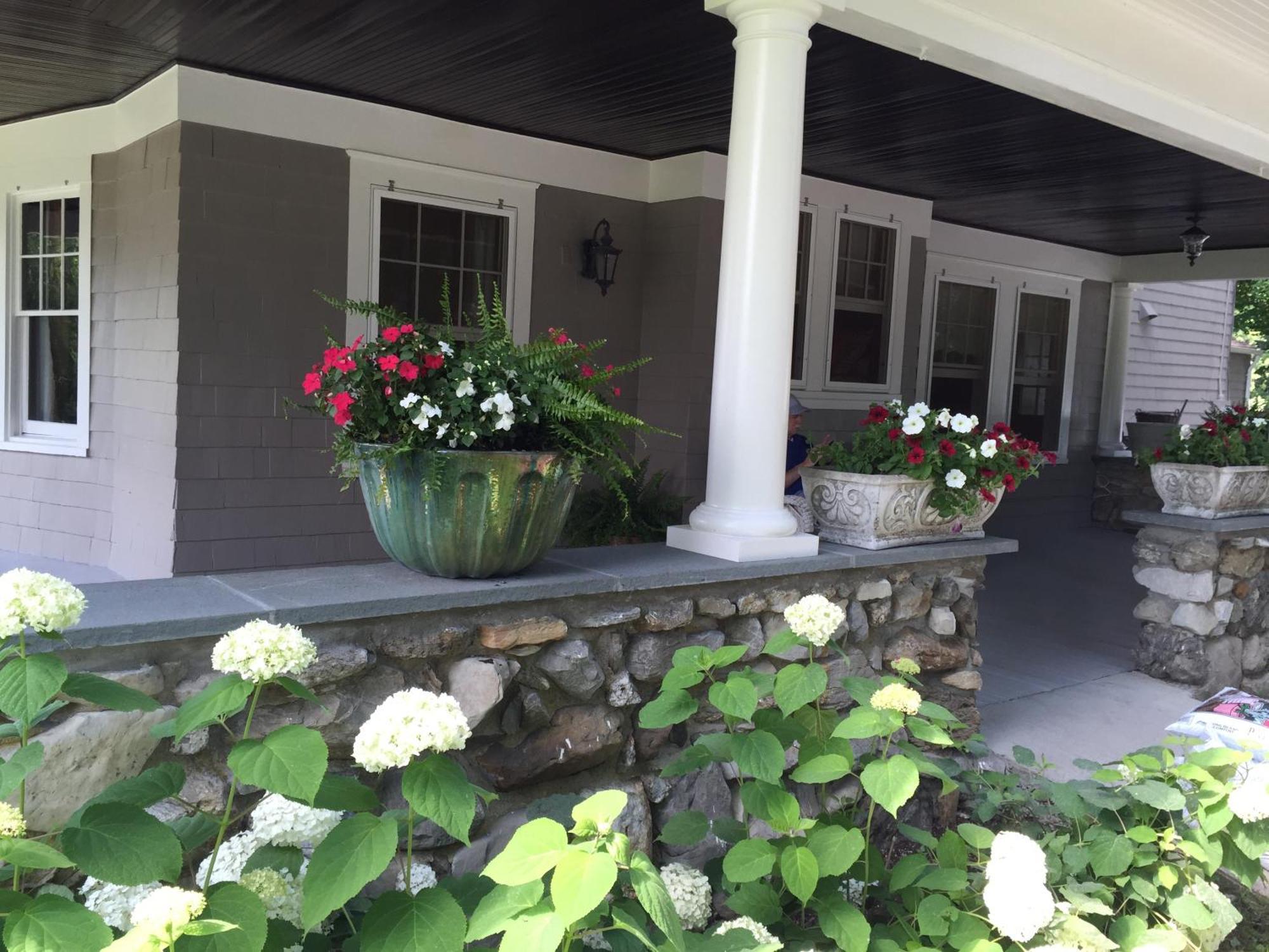 Hilltop House Bed & Breakfast Amenia Exterior foto