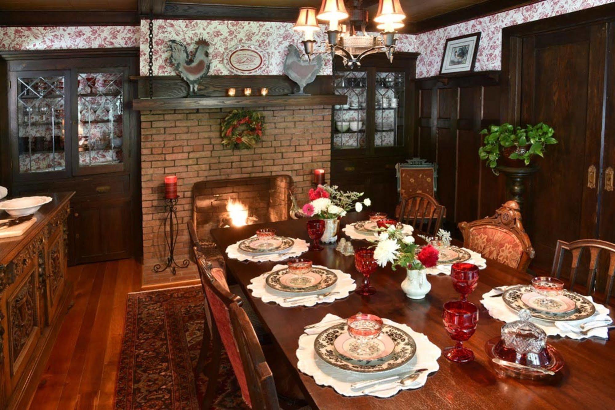 Hilltop House Bed & Breakfast Amenia Exterior foto