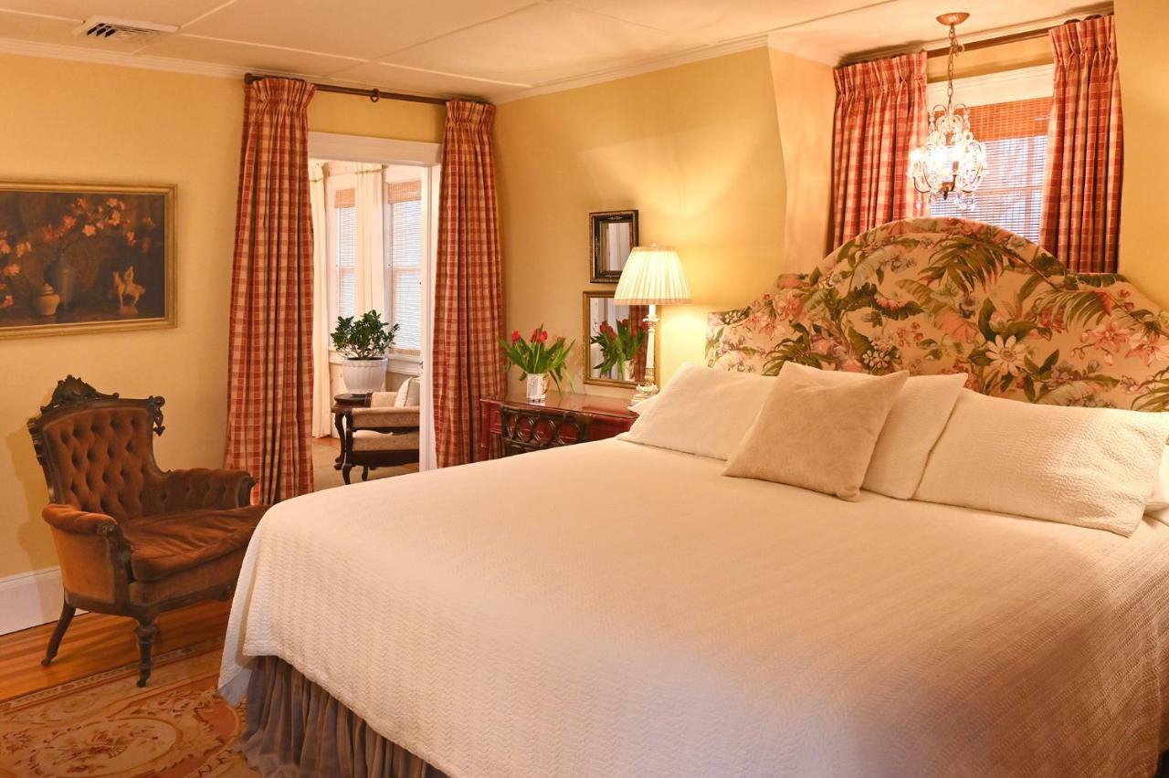 Hilltop House Bed & Breakfast Amenia Exterior foto